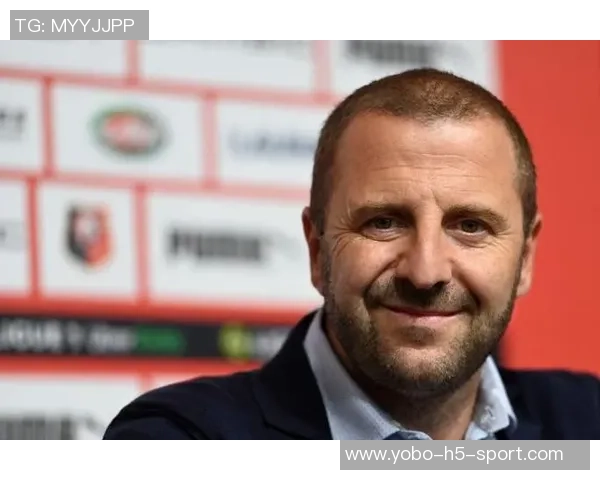 尼斯球员与球迷发生激烈冲突体育总监莫里斯遭殴打事件回顾